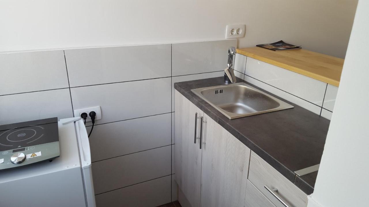 Apartmani Bonaca U Centru Niksica Buitenkant foto